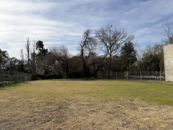 Lote en barrio Los Fresnos, Bella Vista